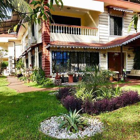 Shanu'S Seaside Inn - A Family-Run Guesthouse Just 100 Metres From Candolim Beach Luaran gambar