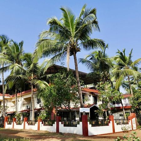 Shanu'S Seaside Inn - A Guesthouse, 100 Metres To Candolim Beach Luaran gambar