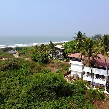 Shanu'S Seaside Inn - A Family-Run Guesthouse Just 100 Metres From Candolim Beach Luaran gambar