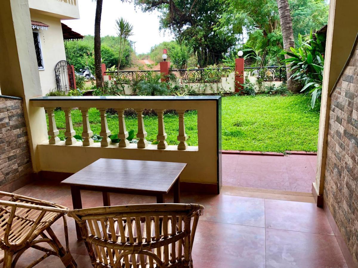 Shanu'S Seaside Inn - A Family-Run Guesthouse Just 100 Metres From Candolim Beach Luaran gambar